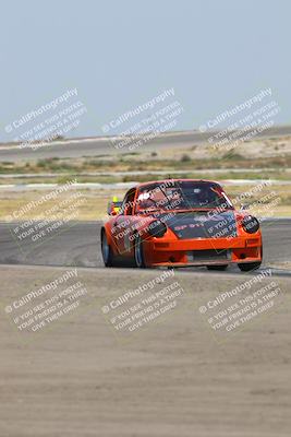media/May-31-2025-PCA Golden Gate (Sat) [[8f9c8200fc]]/Club Race/Session 2 (Sunset)/